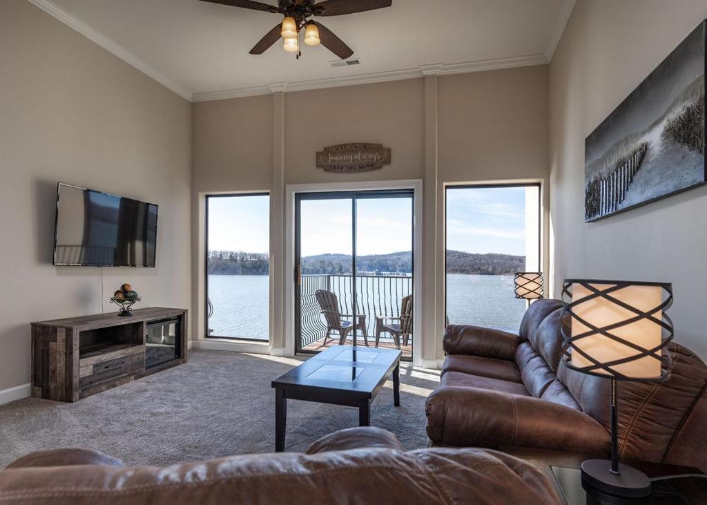 D'Monaco Resort Condos on Table Rock Lake Blue Eye Exterior foto